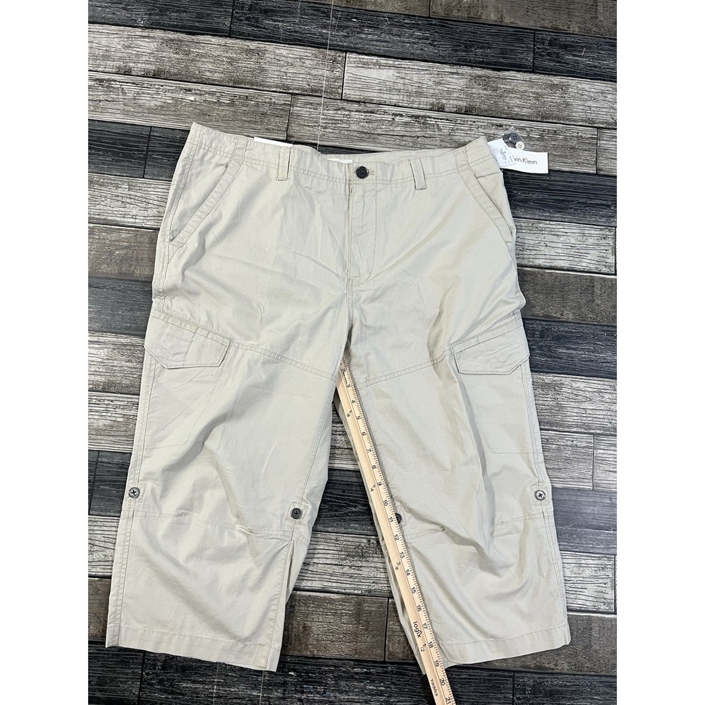 Calvin Klein Gray Capris
